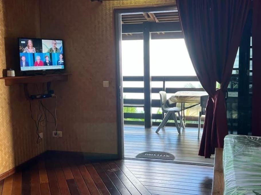 Tehuarupe Surf Studios Haapiti Kültér fotó