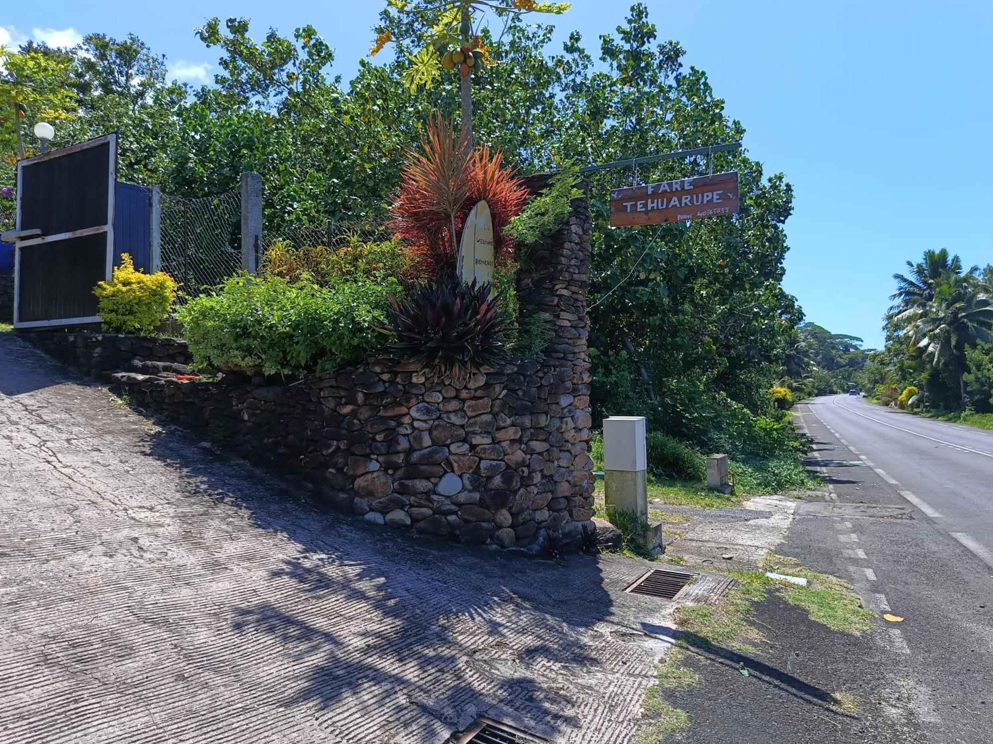 Tehuarupe Surf Studios Haapiti Kültér fotó